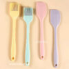 Lot de 4 Mini Spatules et Pinceaux en Silicone Antiadhésif – Pratiques et Polyvalents pour Vos Créations Pâtissières 🎂