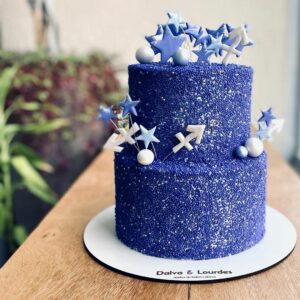 support a gâteau en bois de 3 mm d'épaisseur, personnalisable, de haute qualité.